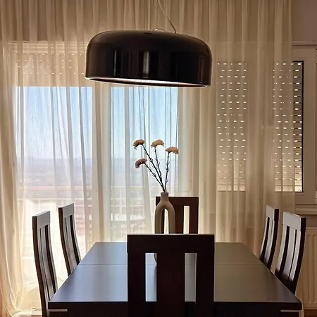 Historic Seaview Getaway Near The Center Appartement