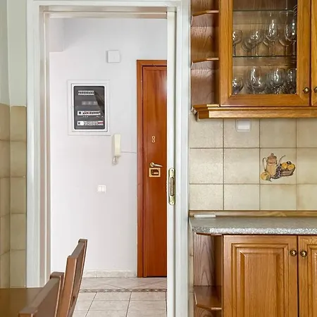 Appartement Historic Seaview Getaway Near The Center *