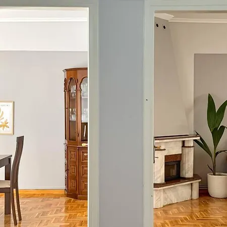 Historic Seaview Getaway Near The Center * Szaloniki