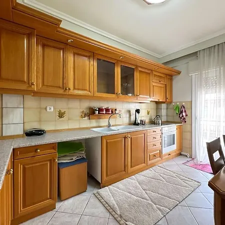 Historic Seaview Getaway Near The Center Апартаменты Салоники