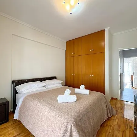 Historic Seaview Getaway Near The Center * Thessaloniki