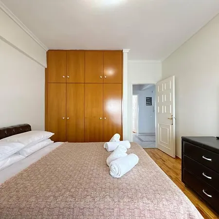 Appartement Historic Seaview Getaway Near The Center *